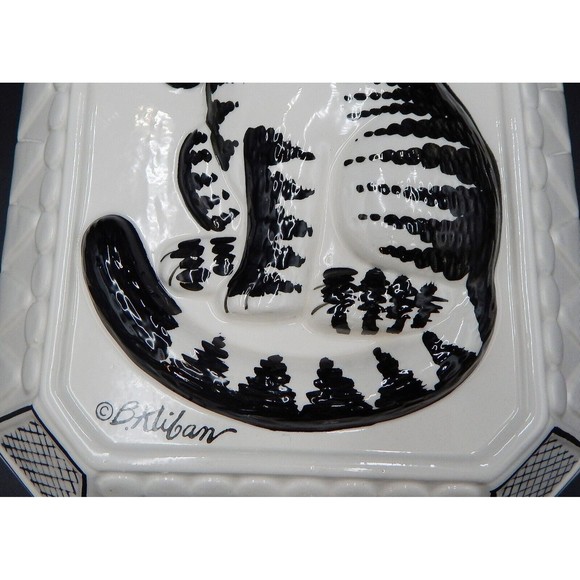 Sigma Taste Setter Bernard B Kliban Waving Cat Wall Hanging Mold Japan White - Picture 10 of 10